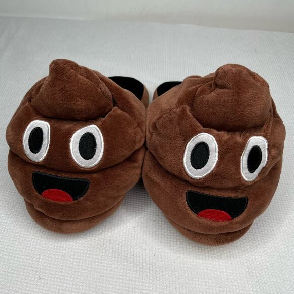DanDee Collectors Choice Poop Emoji Brown Plush Slippers Size M 7-8 - Picture 6 of 6